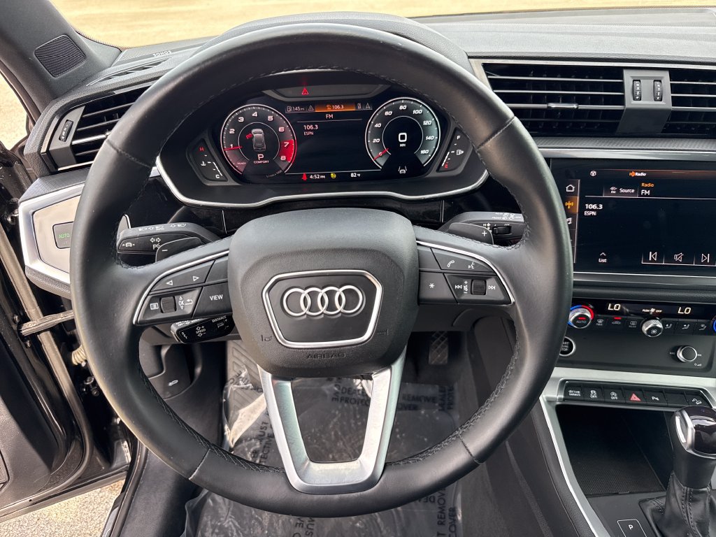 Used 2022 Audi Q3 2.0T Premium Plus w/ Premium Plus Package AWD/4WD image 15