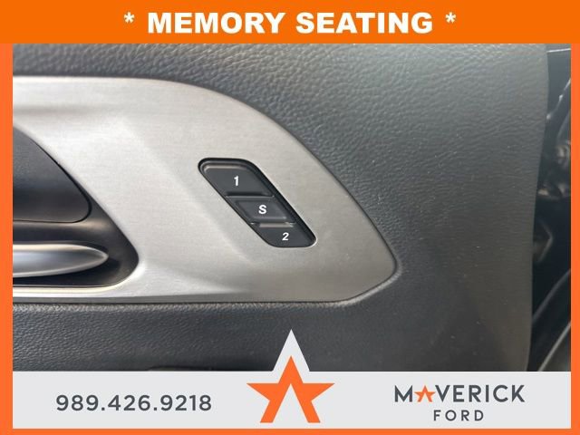 Used 2021 Chrysler Pacifica Limited w/ S Appearance Package FWD image 25