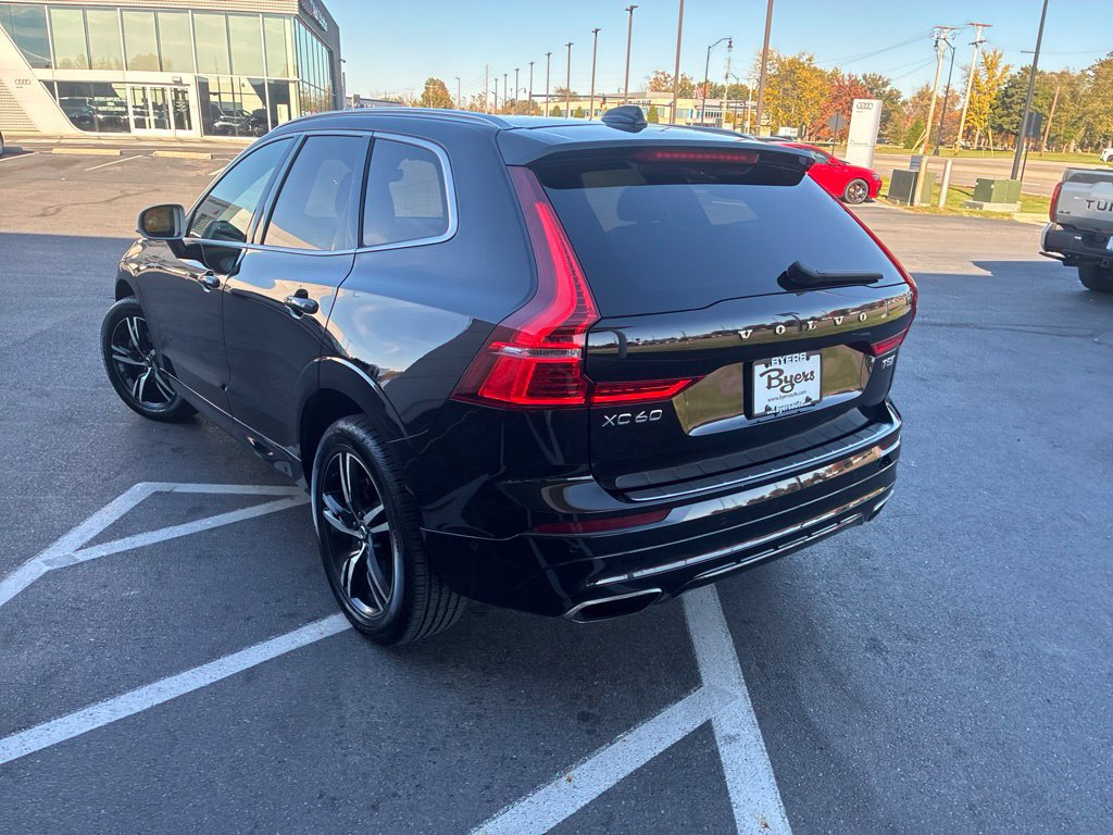 Used 2018 Volvo XC60 T5 R-Design w/ Convenience Package AWD/4WD image 7