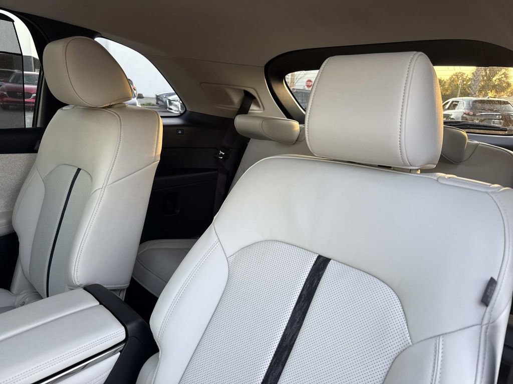 New 2026 MAZDA CX-90 3.3 Turbo S w/ Premium Plus image 17