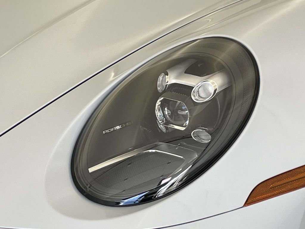 Certified 2024 Porsche 911 Carrera 4S AWD/4WD image 15