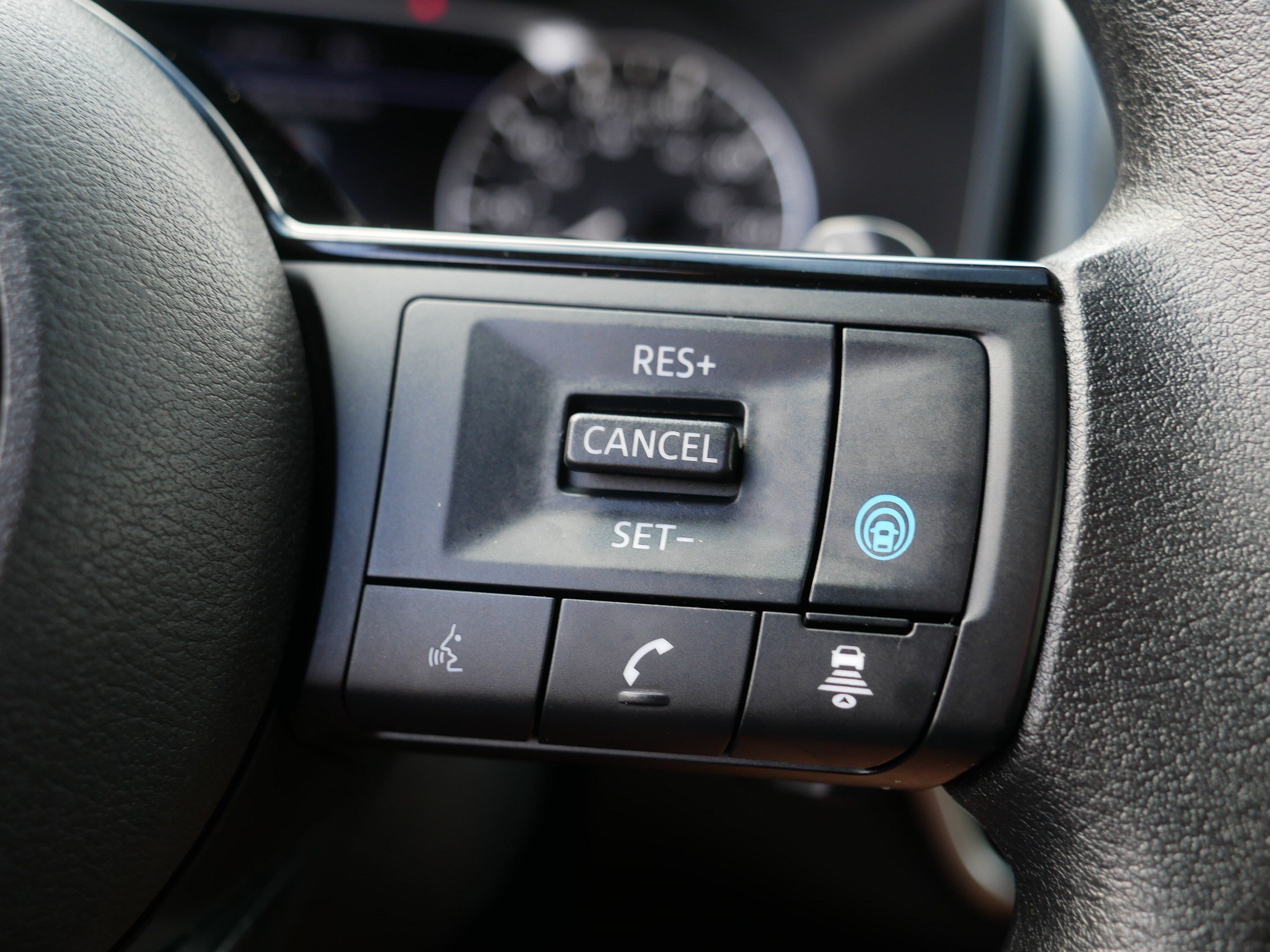 Certified 2023 Nissan Rogue SV AWD/4WD image 29