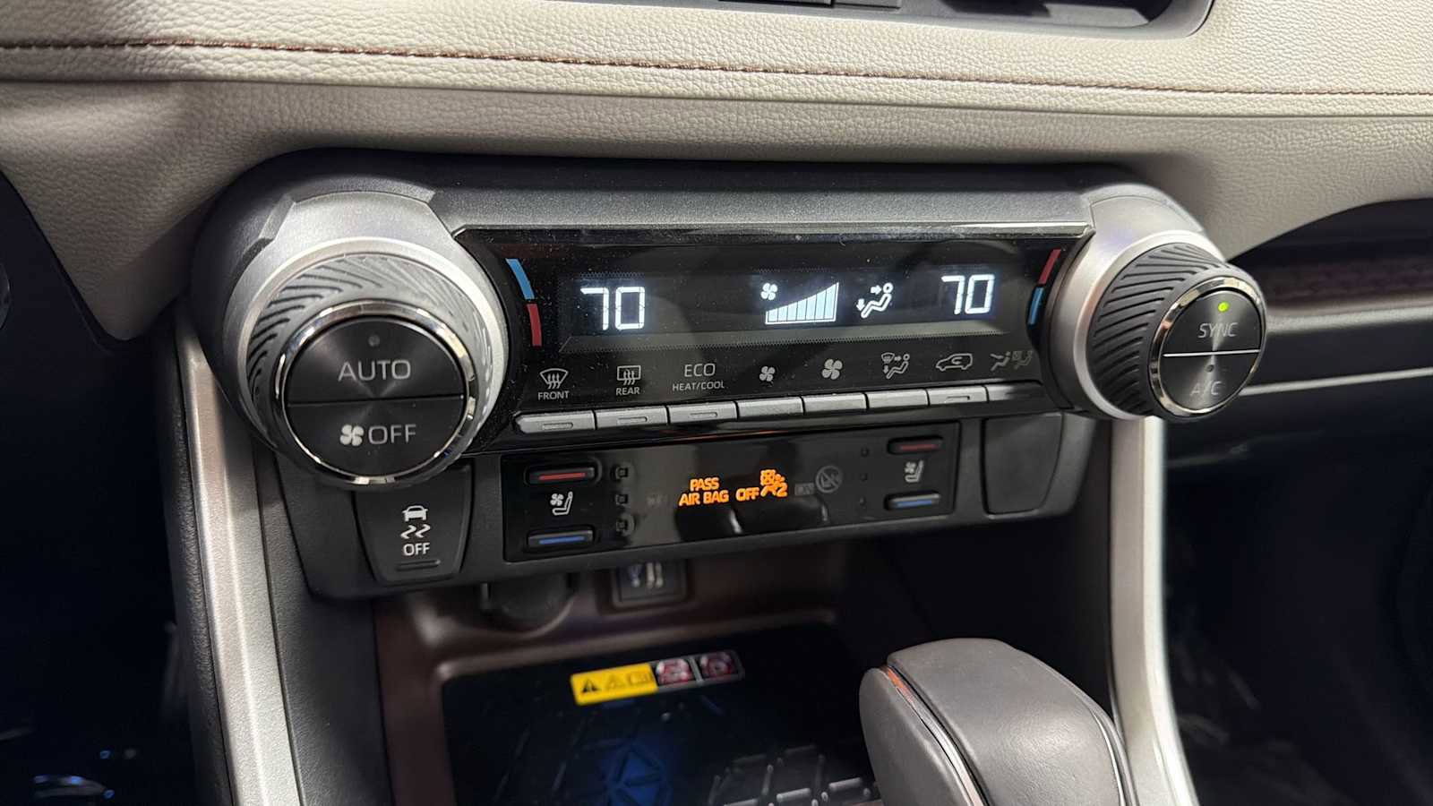 Certified 2025 Toyota RAV4 Limited image 21