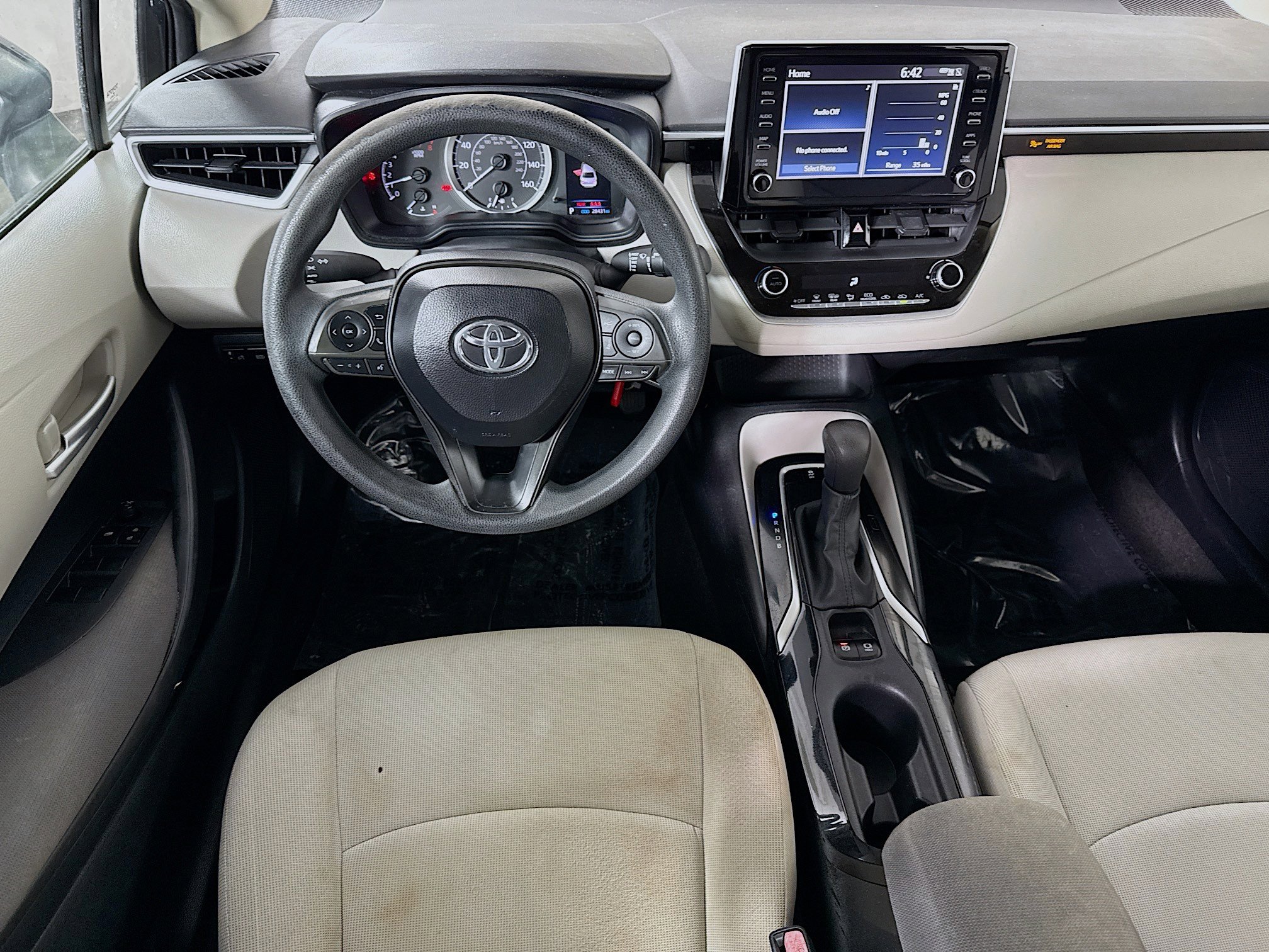 Used 2020 Toyota Corolla LE image 17