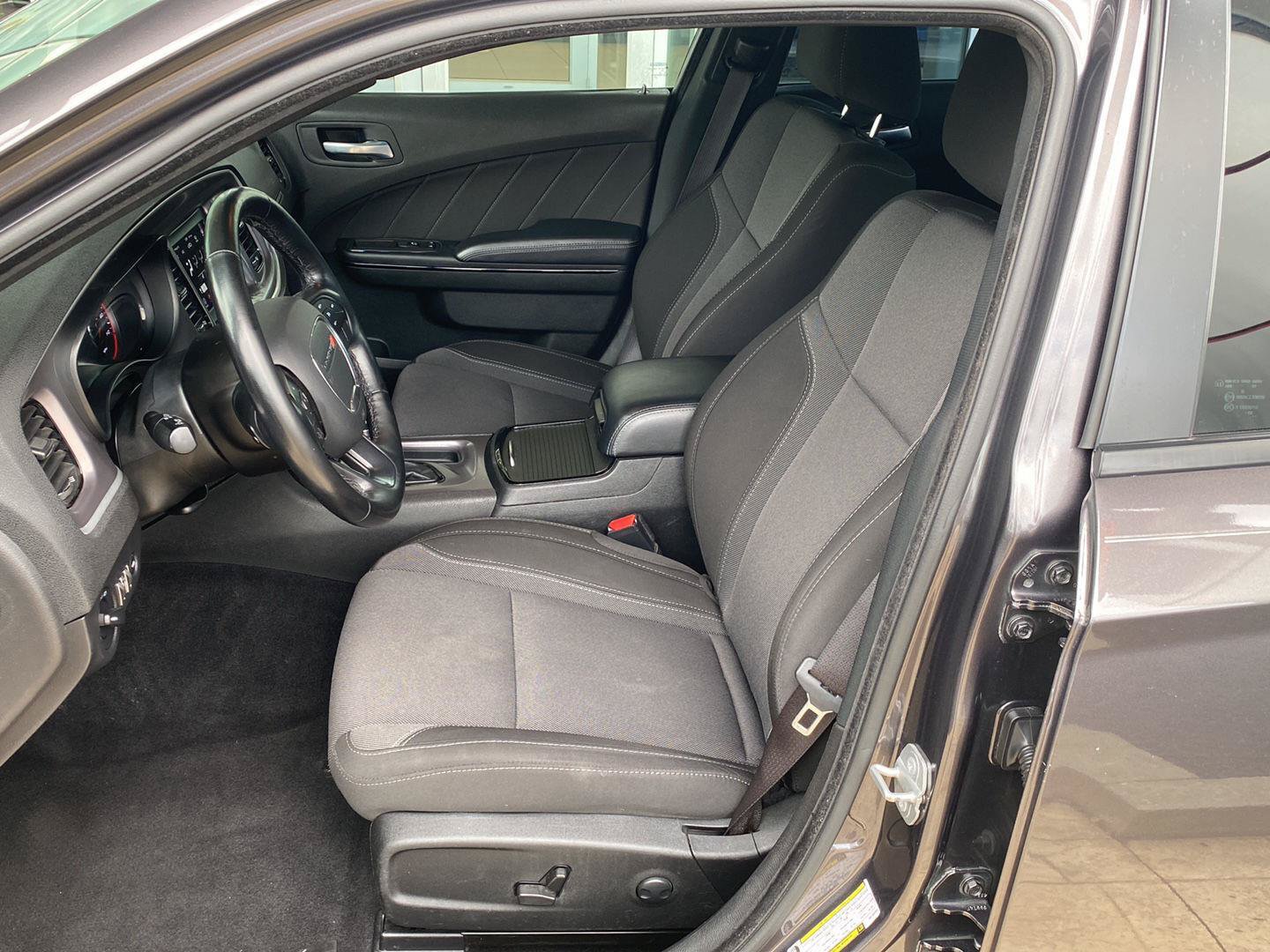 Used 2022 Dodge Charger SXT w/ Blacktop Package RWD image 17