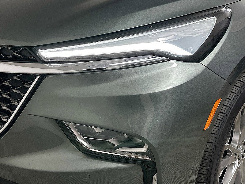 Used 2023 Buick Enclave Avenir w/ Avenir Technology Package image 36