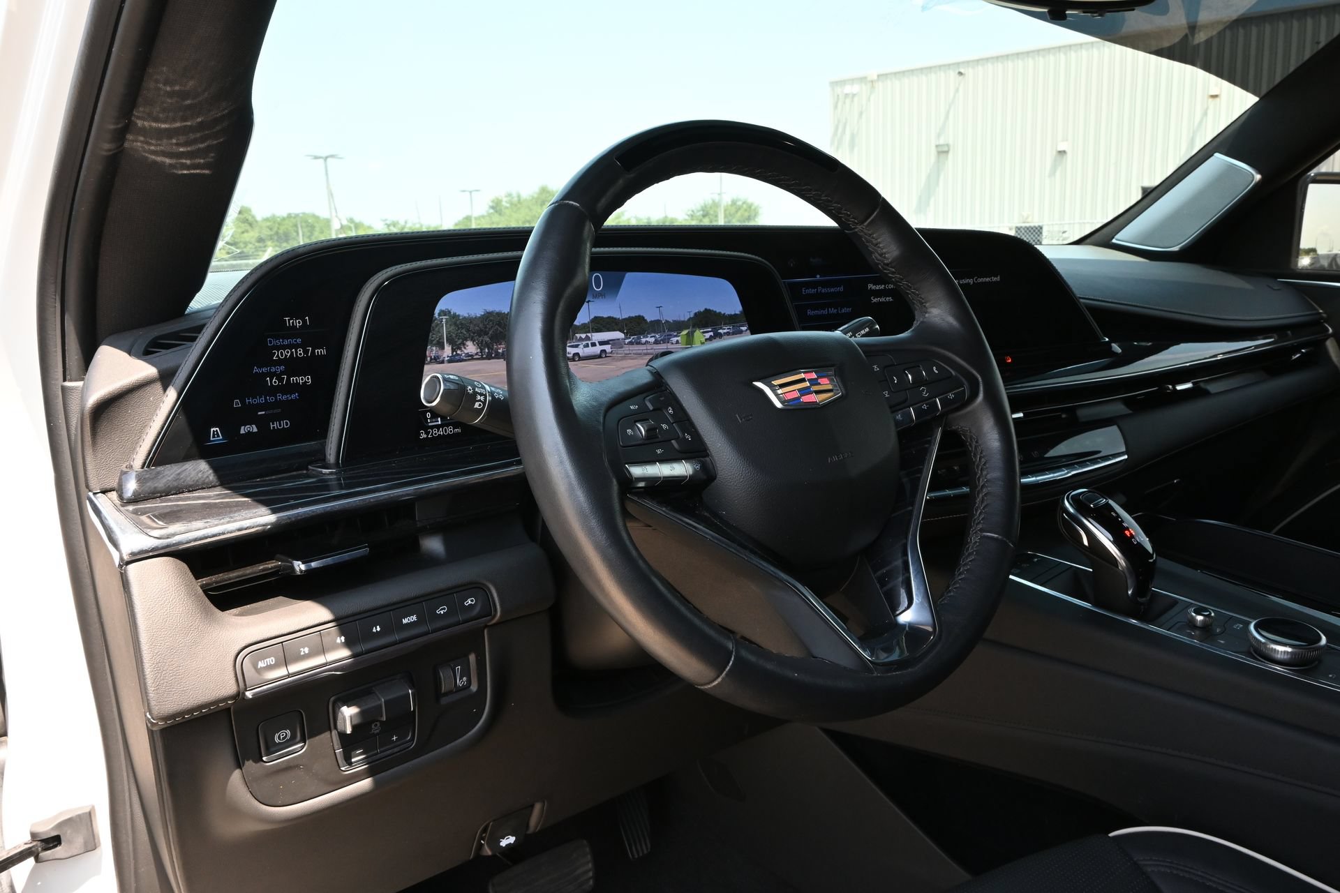 Used 2023 Cadillac Escalade ESV Sport w/ LPO, ONYX Package AWD/4WD image 18