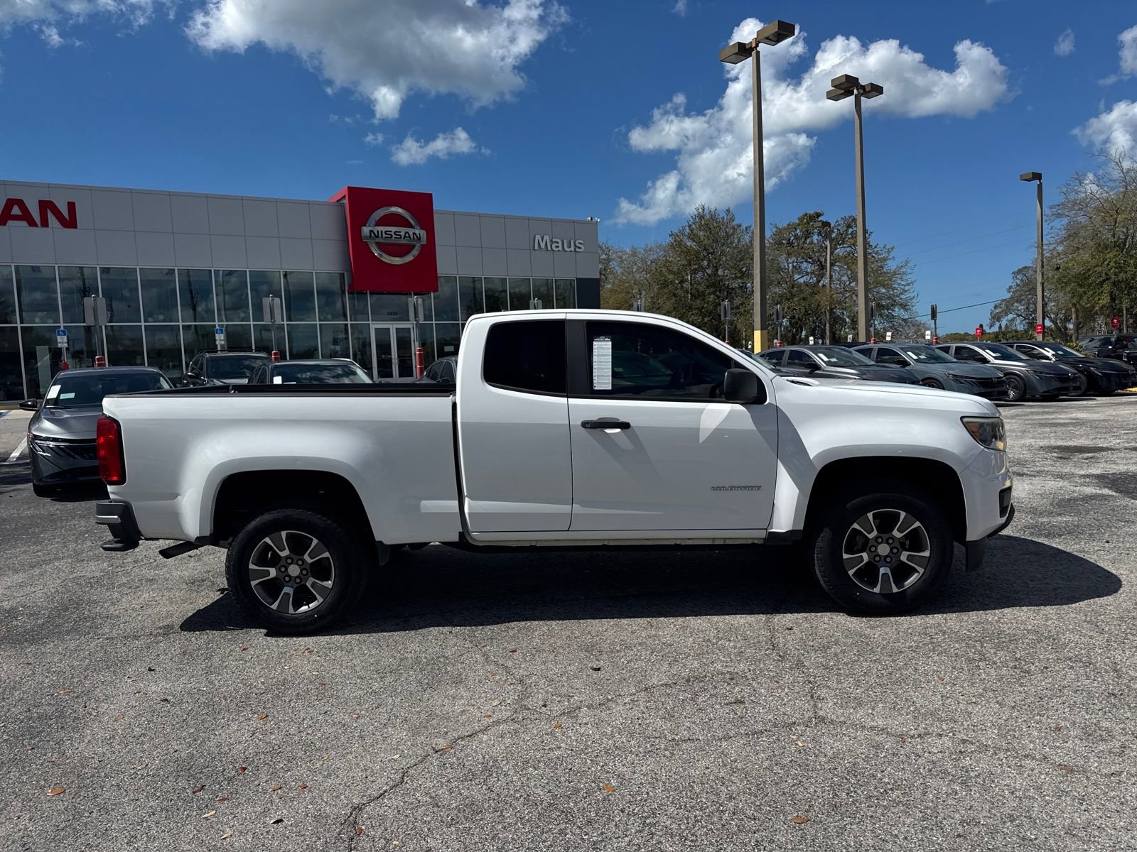Used 2017 Chevrolet Colorado W/T image 5