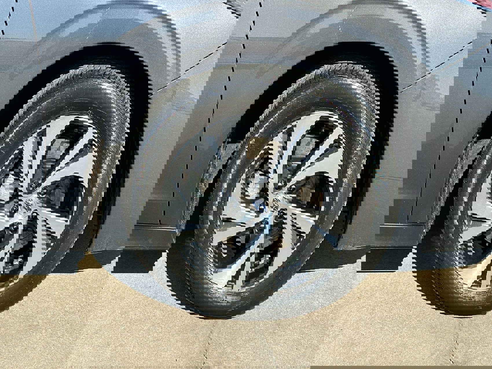 Used 2024 Subaru Legacy Premium image 10