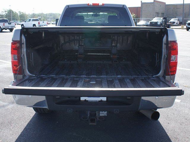 Used 2014 Chevrolet Silverado 3500 LTZ w/ LTZ Plus Package image 12