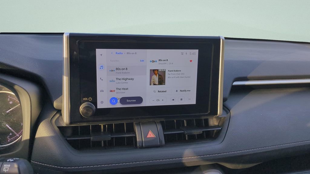 Used 2024 Toyota RAV4 XLE image 19