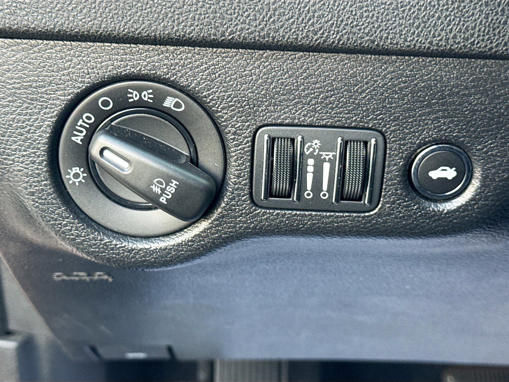 Used 2022 Dodge Charger GT RWD image 34