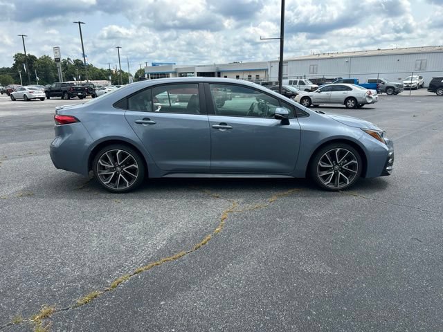 Used 2022 Toyota Corolla XSE FWD image 6
