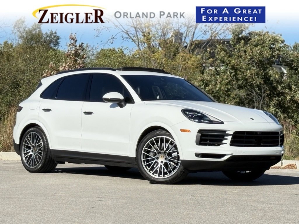 Used 2023 Porsche Cayenne image 1