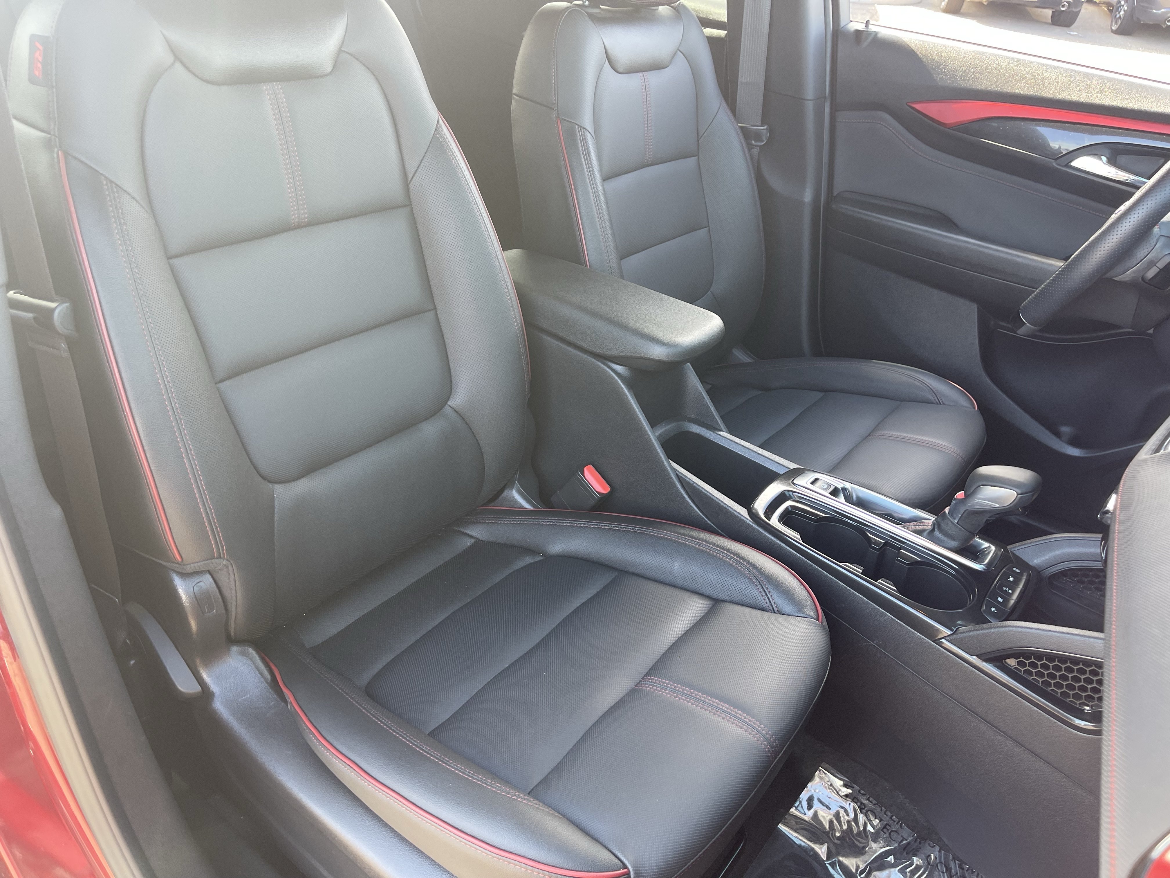 Used 2025 Chevrolet TrailBlazer RS FWD image 9