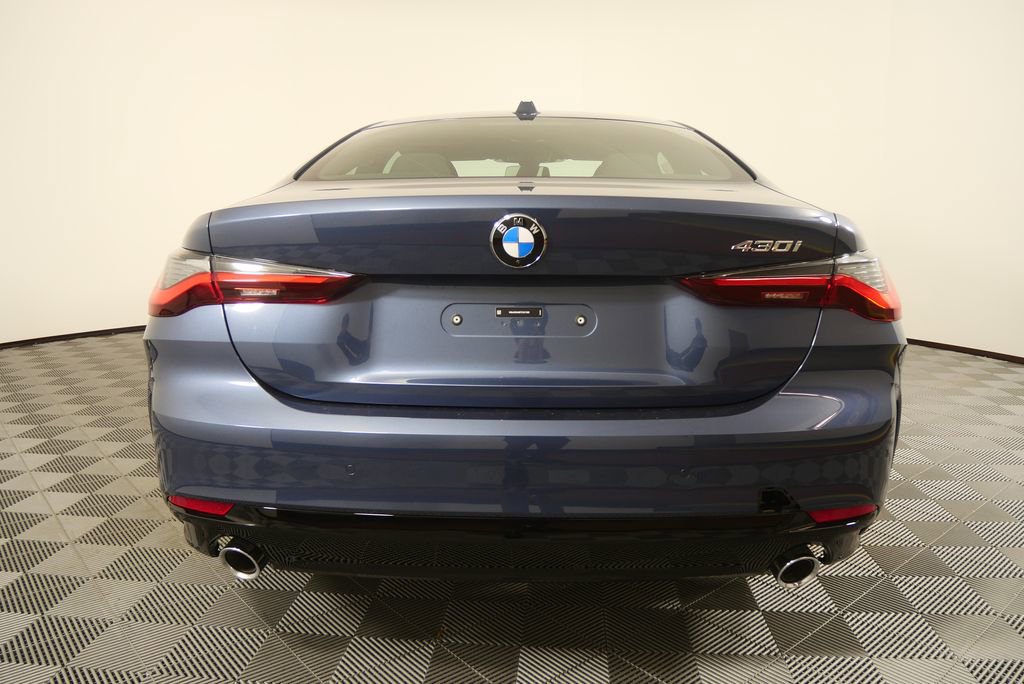 New 2026 BMW 430i Coupe w/ Parking Assistance Package RWD image 4