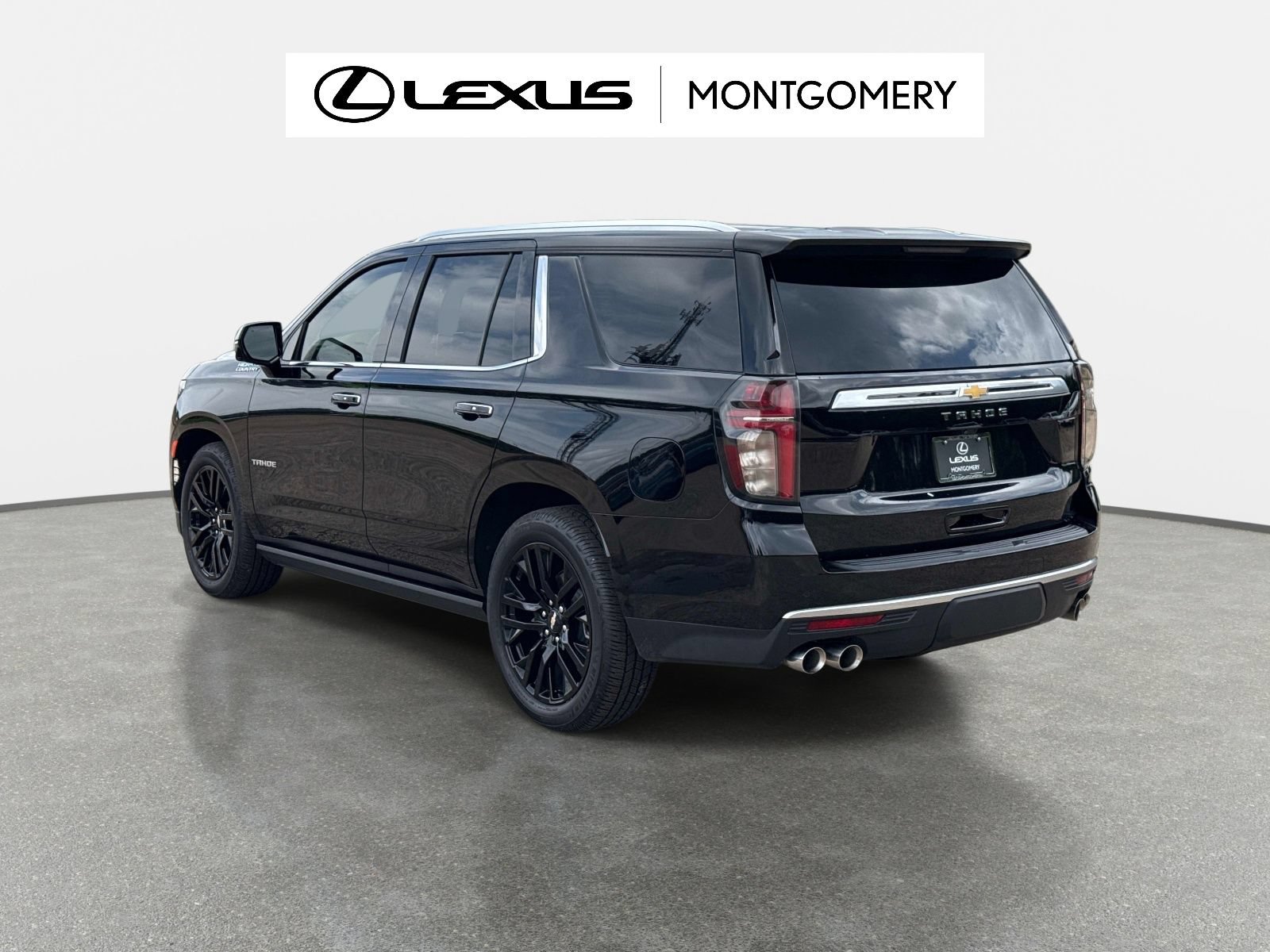 Used 2024 Chevrolet Tahoe High Country AWD/4WD image 5
