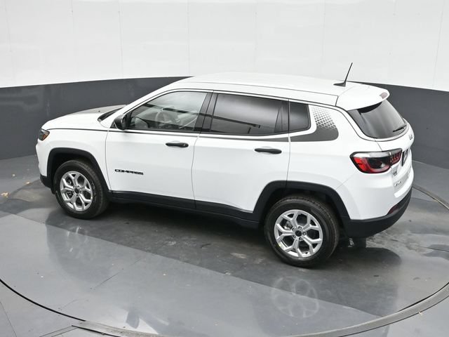 Used 2025 Jeep Compass Sport w/ Mopar Graphics Package AWD/4WD image 27