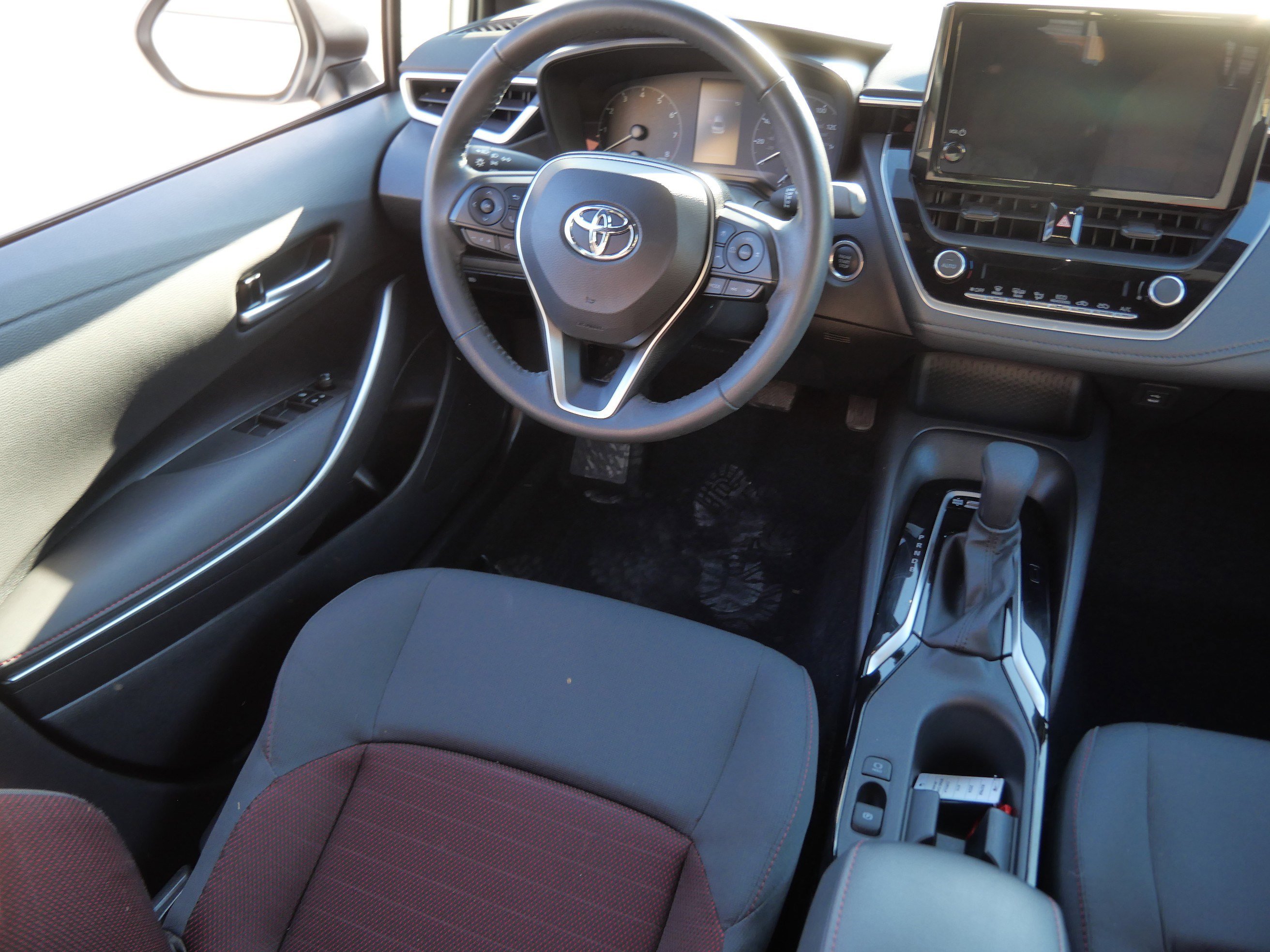 Certified 2024 Toyota Corolla SE FWD image 10