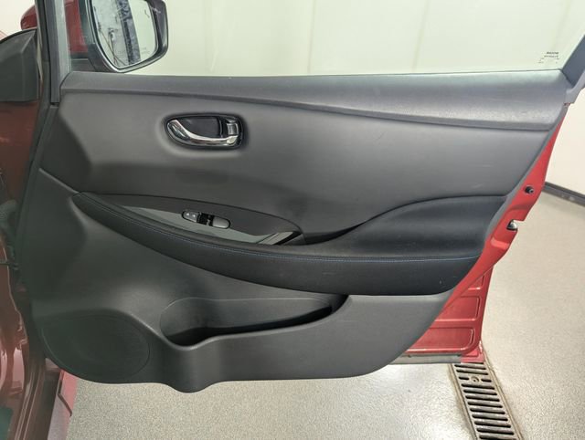 Used 2019 Nissan Leaf SV Plus w/ SV Plus Technology Package image 28