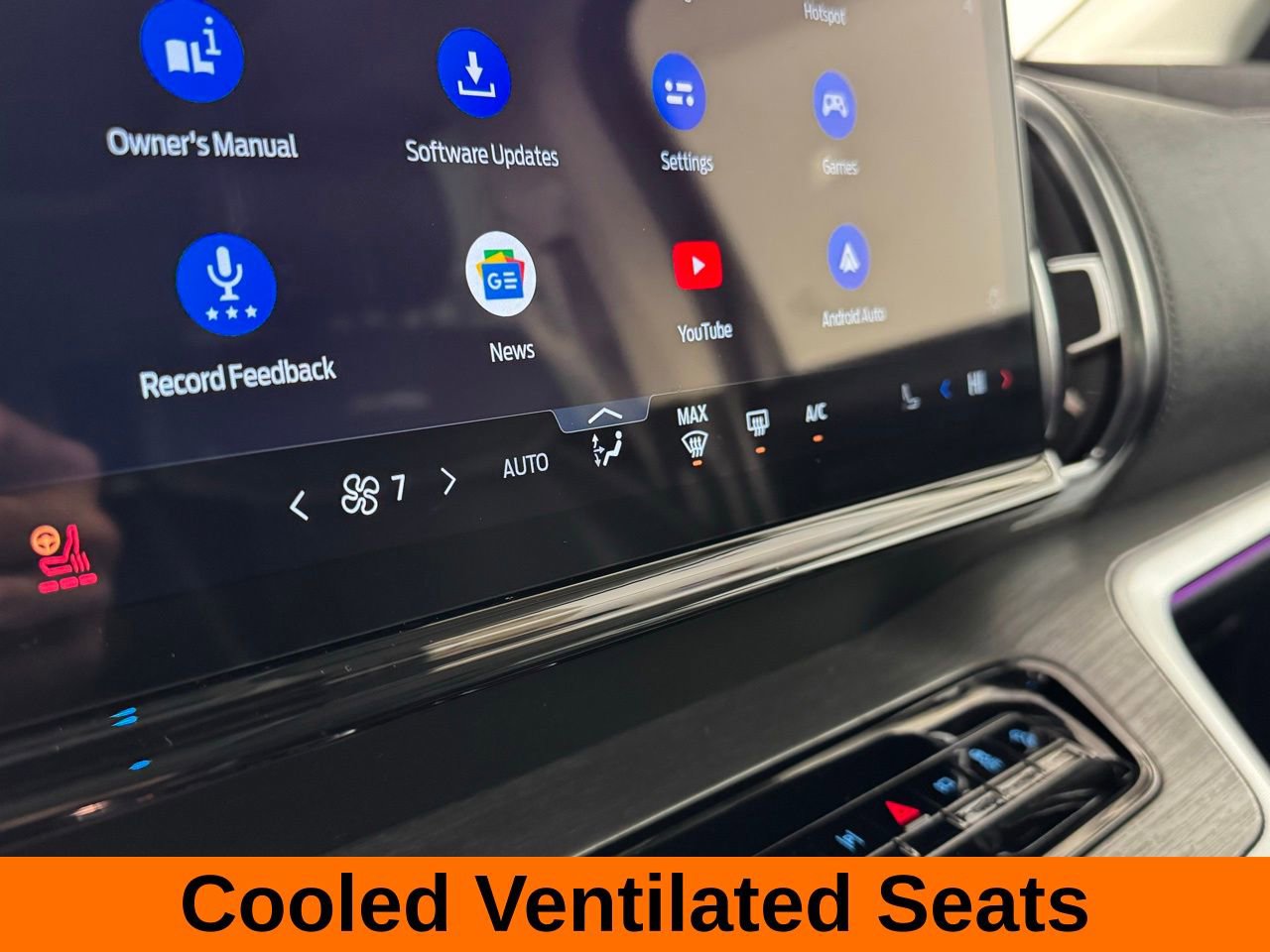 Used 2025 Ford Expedition Max Platinum image 17