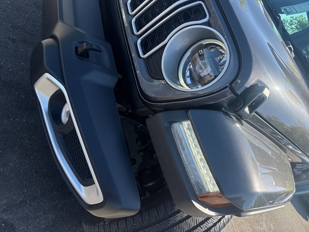 Used 2025 Jeep Wrangler Unlimited Sahara w/ Safety Group image 38