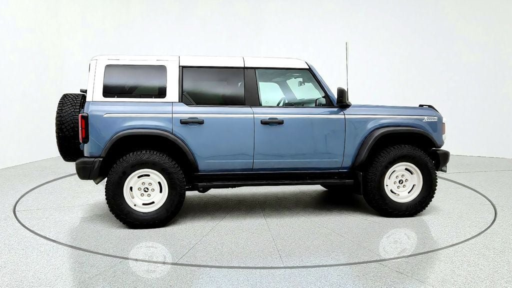 Used 2023 Ford Bronco Heritage Edition AWD/4WD image 4
