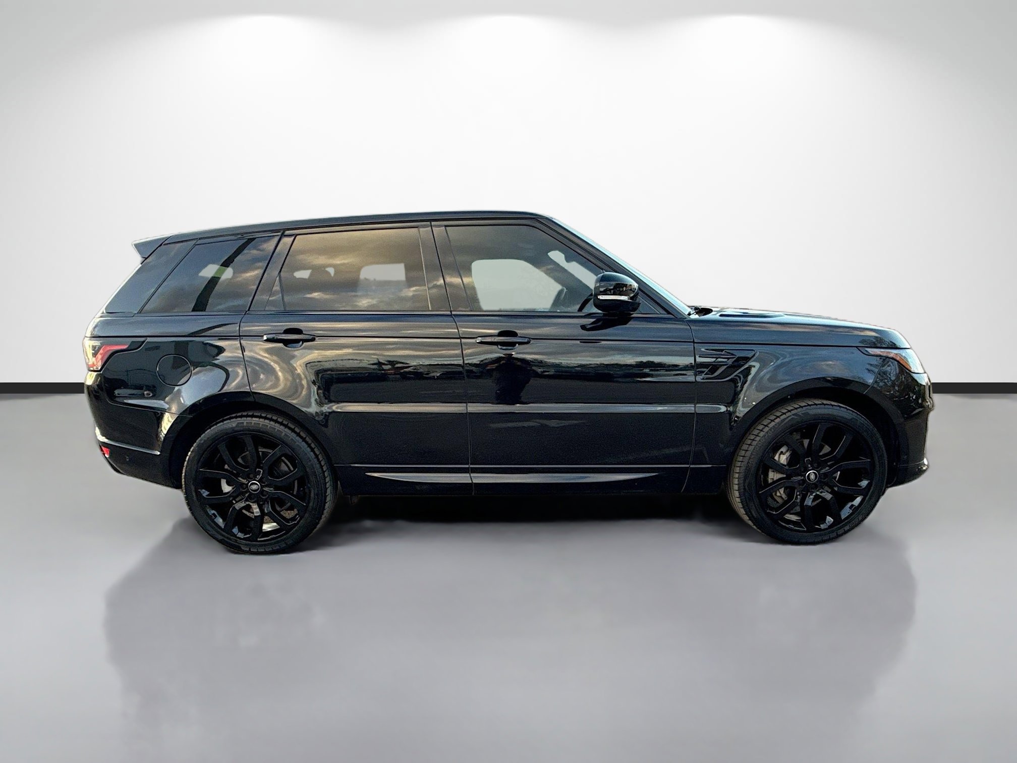 Used 2022 Land Rover Range Rover Sport HSE Silver Edition image 6