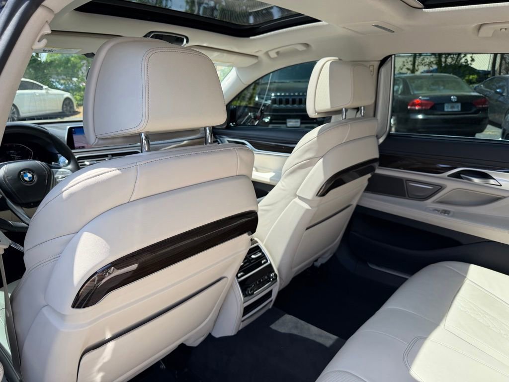 Used 2021 BMW 740i w/ Premium Package RWD image 24
