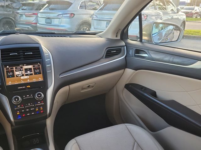 Used 2018 Lincoln MKC Reserve w/ Lincoln MKC Climate Package FWD image 22