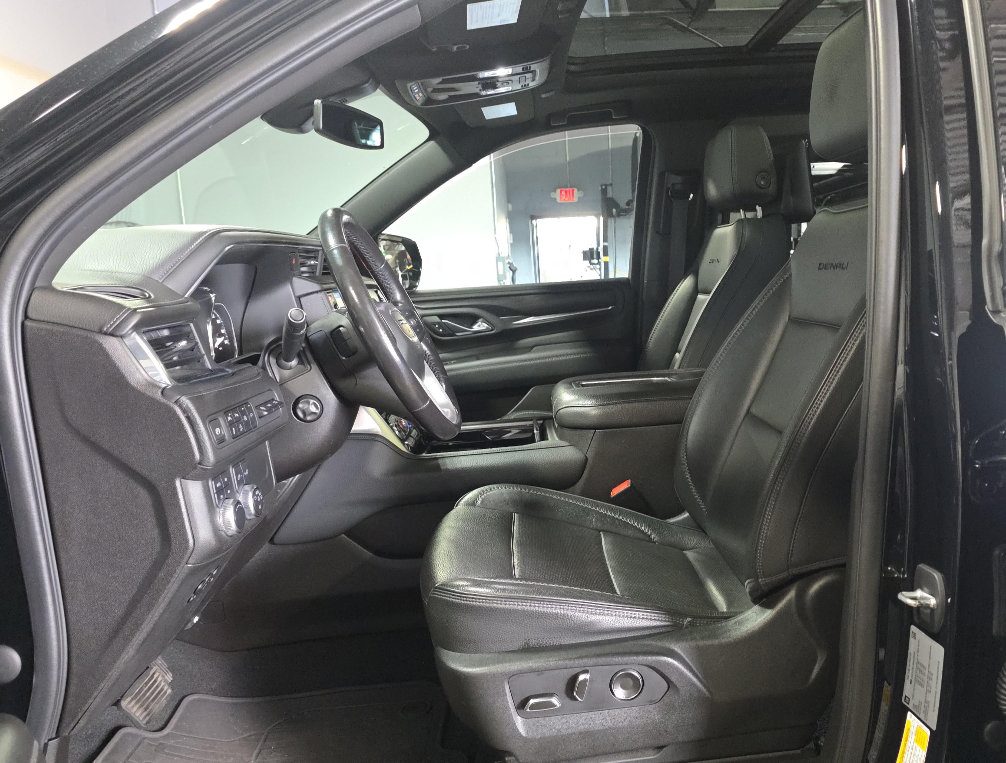Used 2021 GMC Yukon XL Denali AWD/4WD image 4