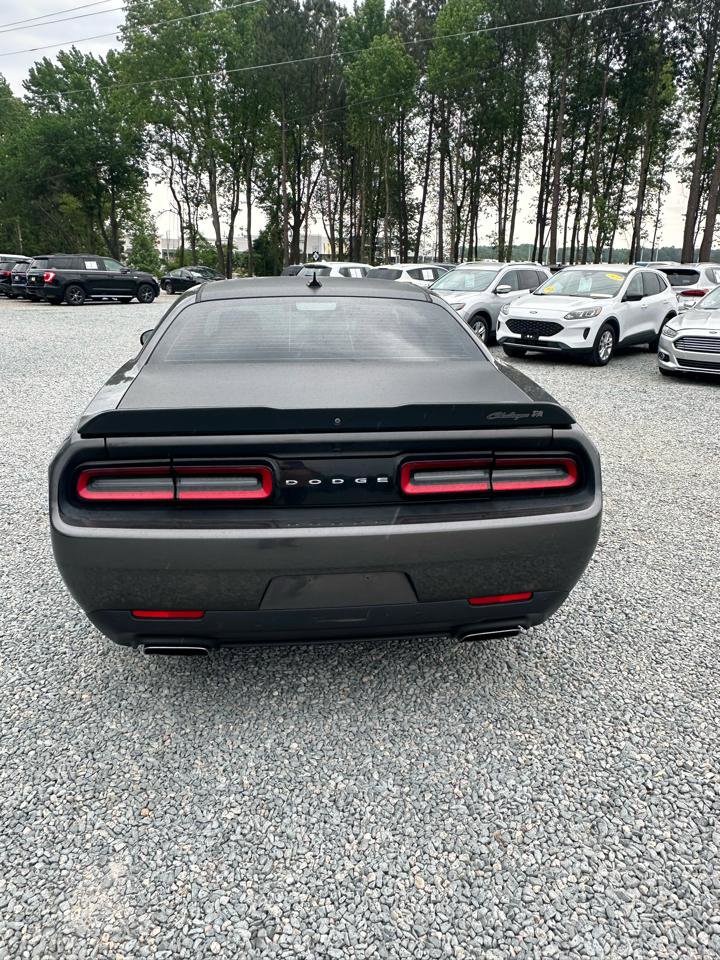 Used 2020 Dodge Challenger R/T Scat Pack w/ T/A Package RWD image 5