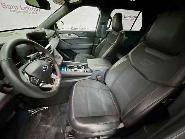 Used 2025 Ford Explorer ST image 22
