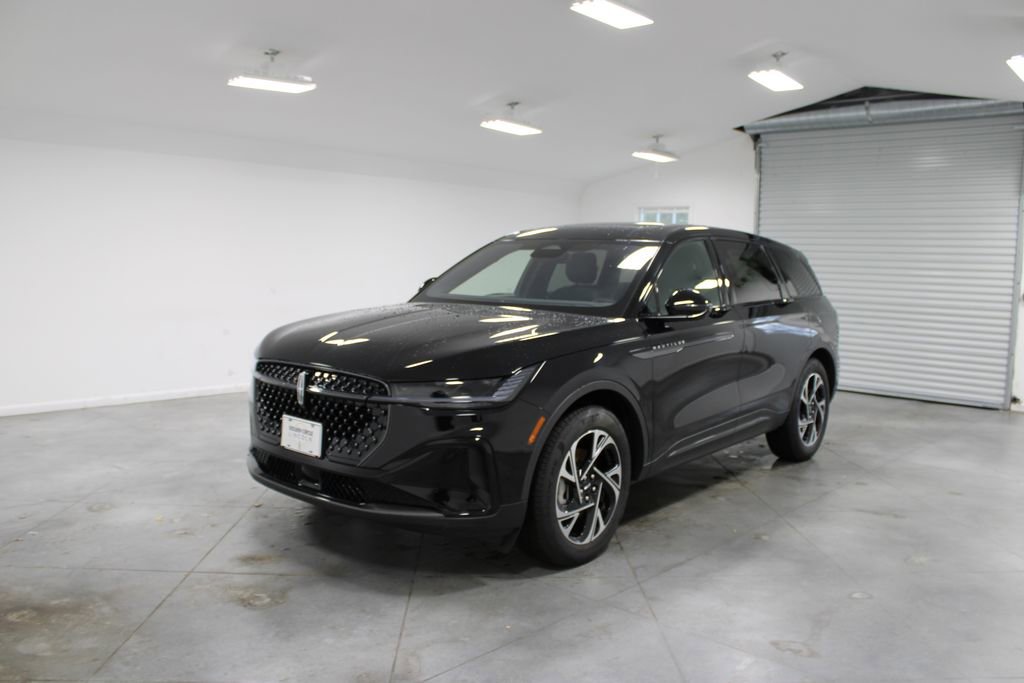 New 2025 Lincoln Nautilus Premier w/ Equipment Group 102A image 3