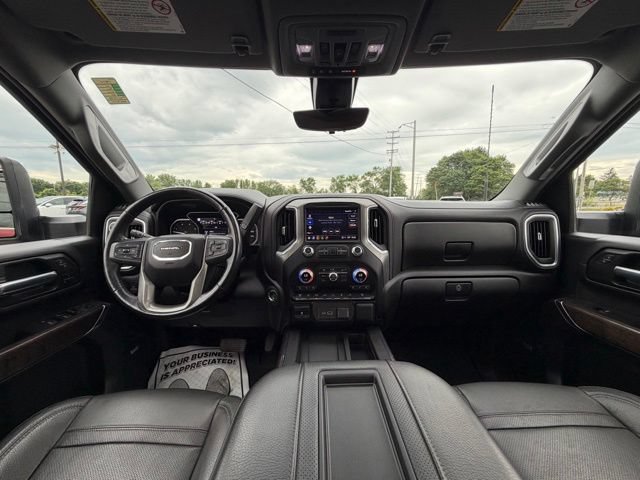 Used 2021 GMC Sierra 3500 Denali w/ Denali Ultimate Package AWD/4WD image 17