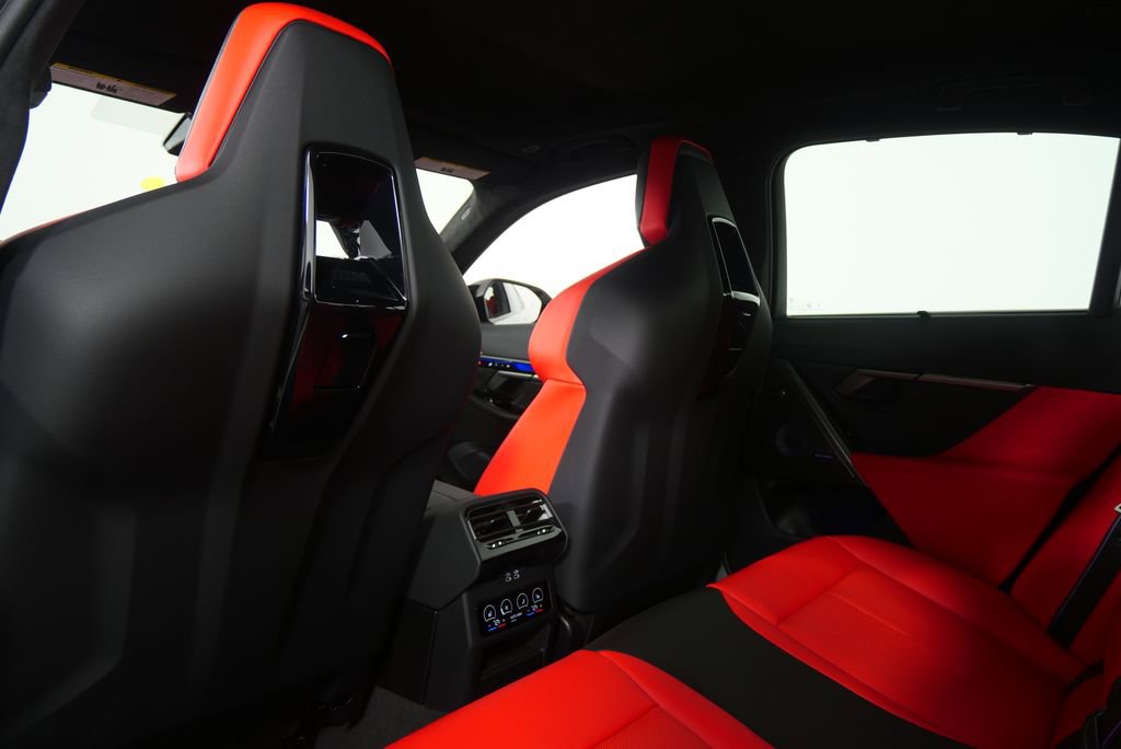 New 2026 BMW M5 w/ Carbon Package image 21