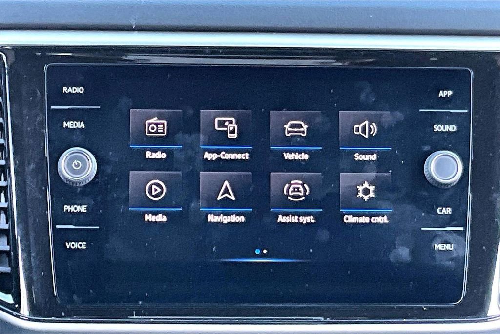 Used 2022 Volkswagen Atlas Cross Sport SE image 20