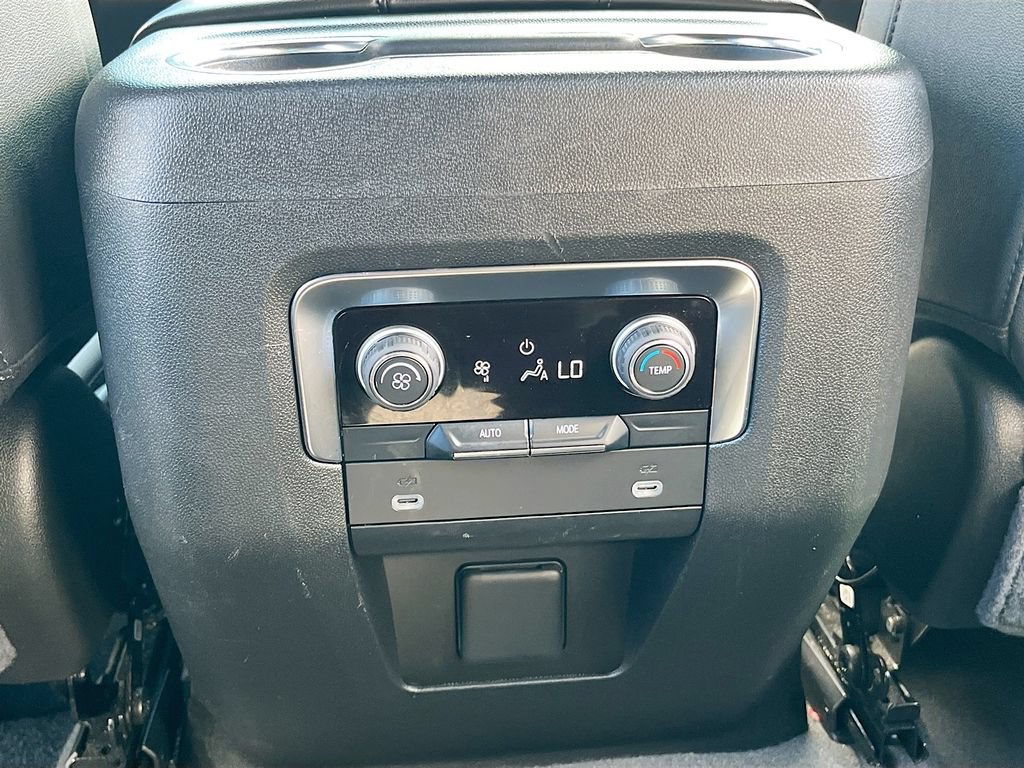 Used 2024 Chevrolet Tahoe LT RWD image 25