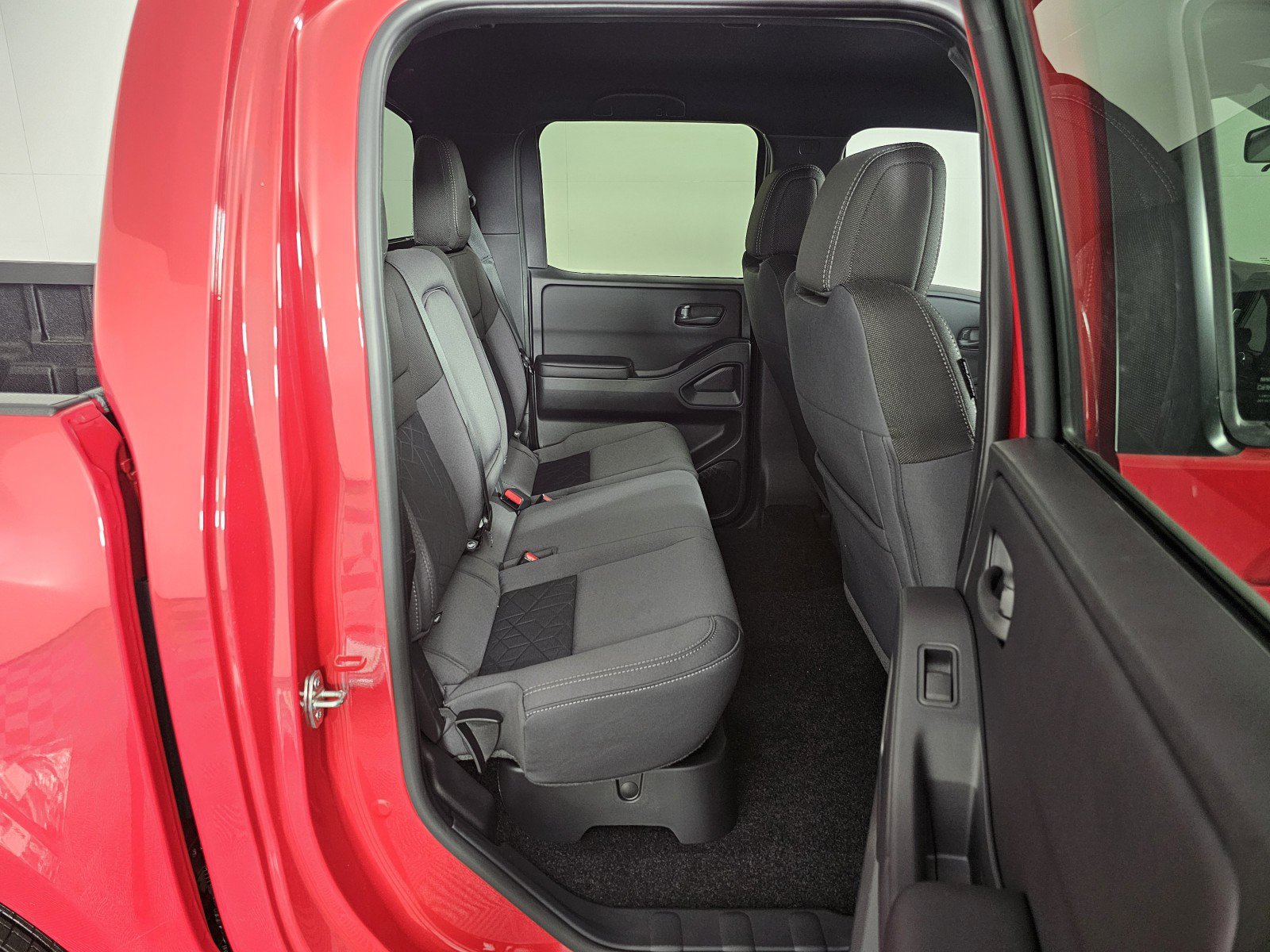New 2026 Nissan Frontier SV image 15
