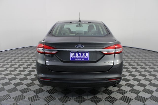 Used 2018 Ford Fusion S image 22