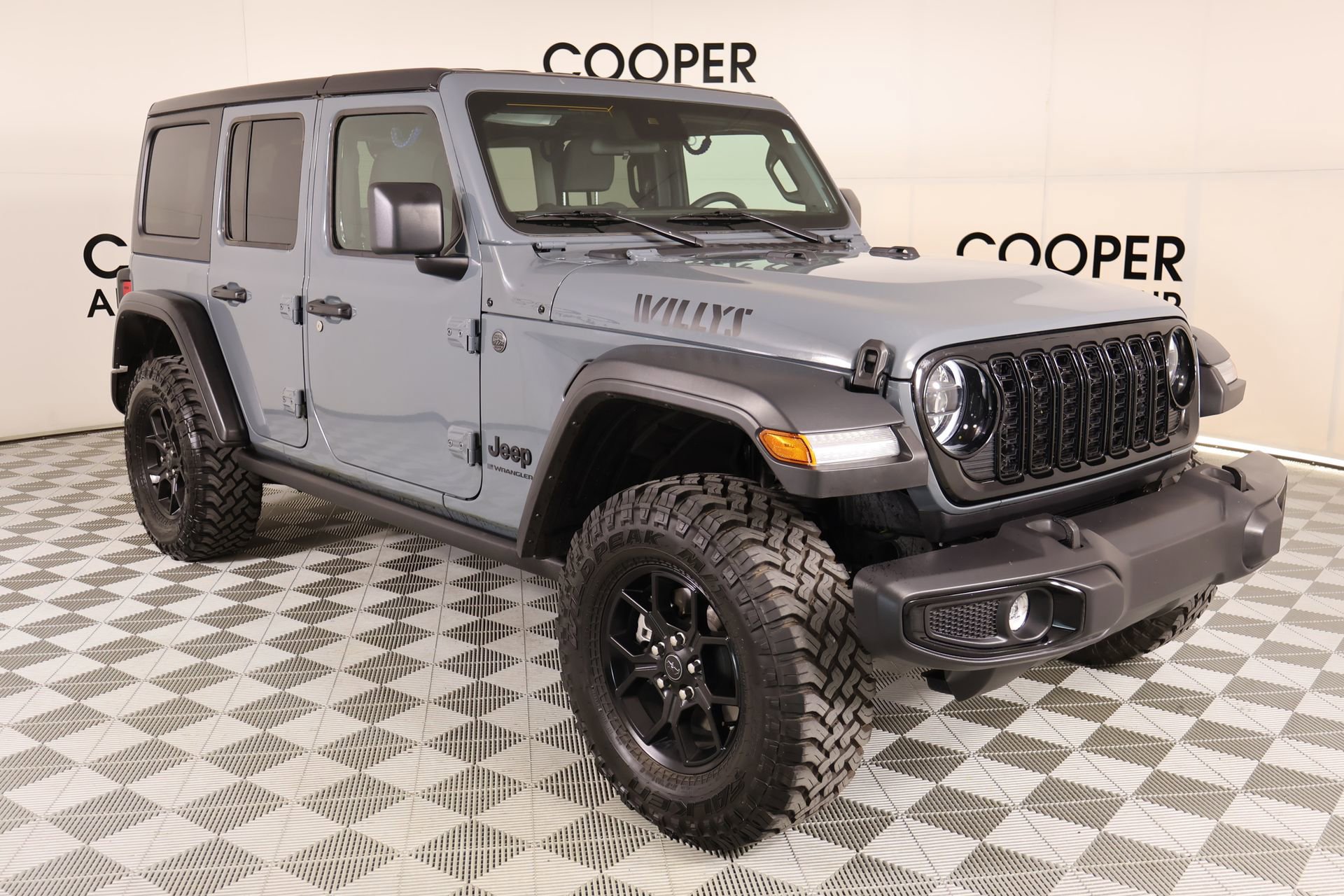 Used 2024 Jeep Wrangler Unlimited Sport AWD/4WD image 1