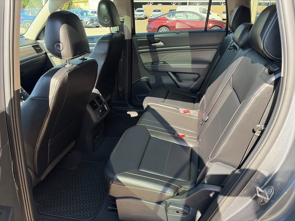 Certified 2023 Volkswagen Atlas SEL image 13