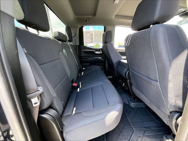Used 2023 Chevrolet Silverado 1500 RST w/ Protection Package AWD/4WD image 16