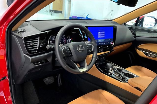 Certified 2025 Lexus NX 350 AWD w/ Accessory Package (2T) image 17