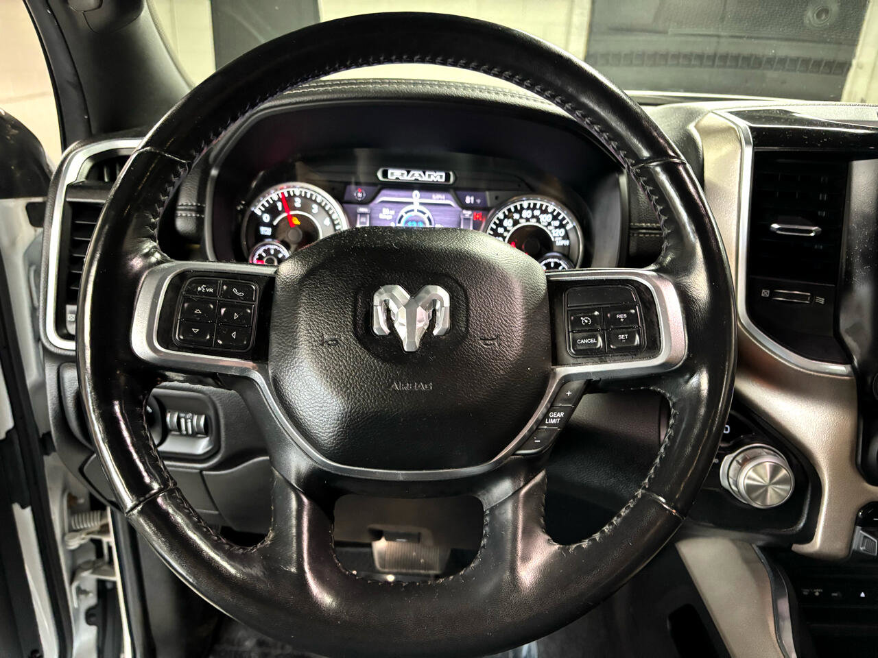 Used 2019 RAM 2500 Laramie image 26