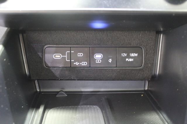 Used 2025 Hyundai Sonata SEL FWD image 19