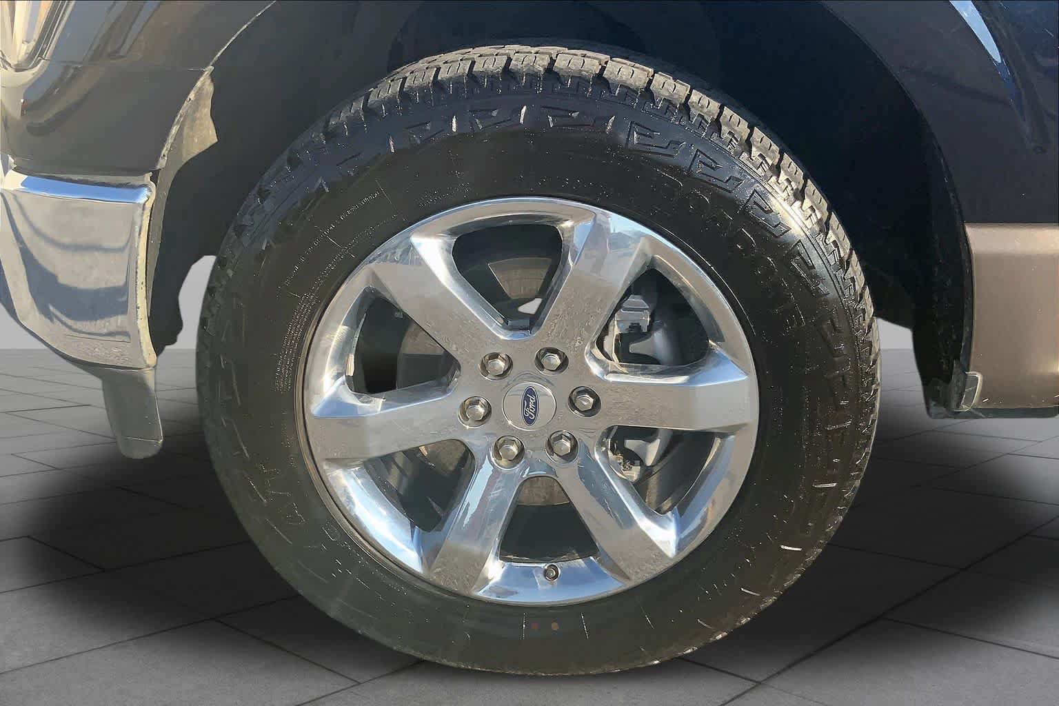 Used 2021 Ford F150 Lariat w/ Max Trailer Tow Package AWD/4WD image 11