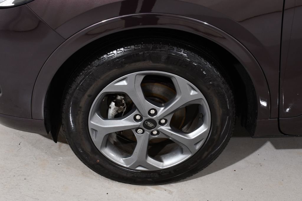 Used 2023 Ford Escape ST-Line w/ Tech Pack #1 image 24