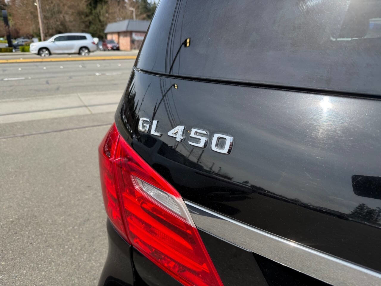 Used 2013 Mercedes-Benz GL 450 4MATIC w/ Premium 1 Pkg image 7