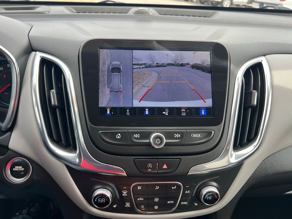 Used 2023 Chevrolet Equinox LT AWD/4WD image 34